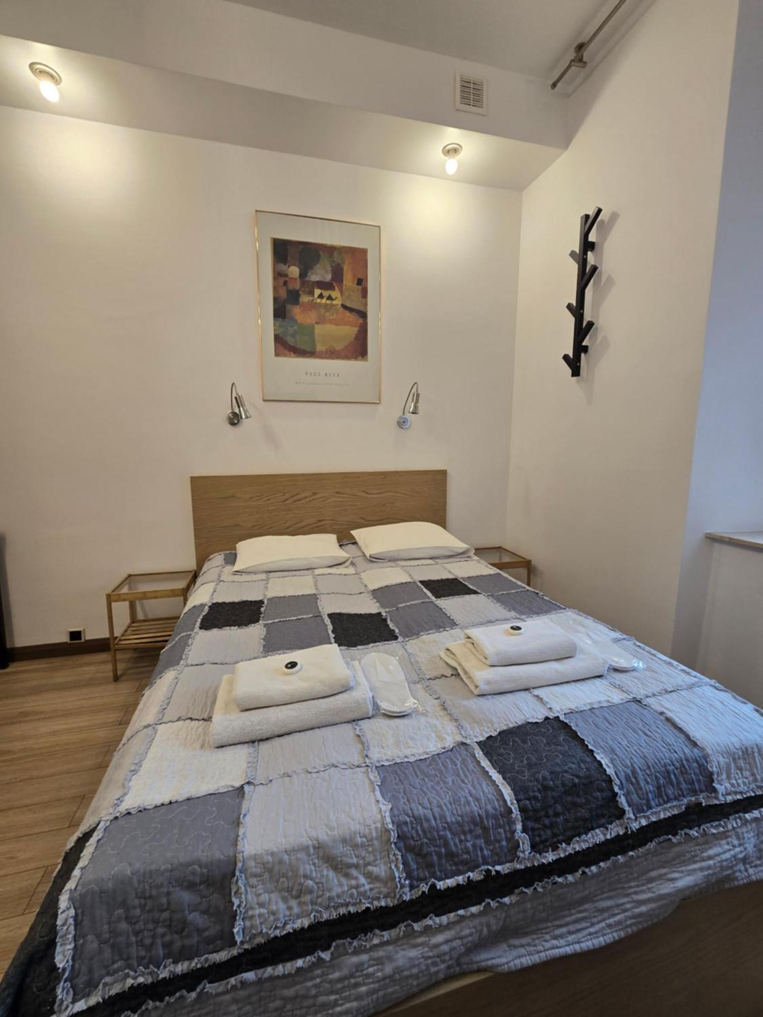 Apartamenty Centrum Пйотркув-Трибунальський Екстер'єр фото