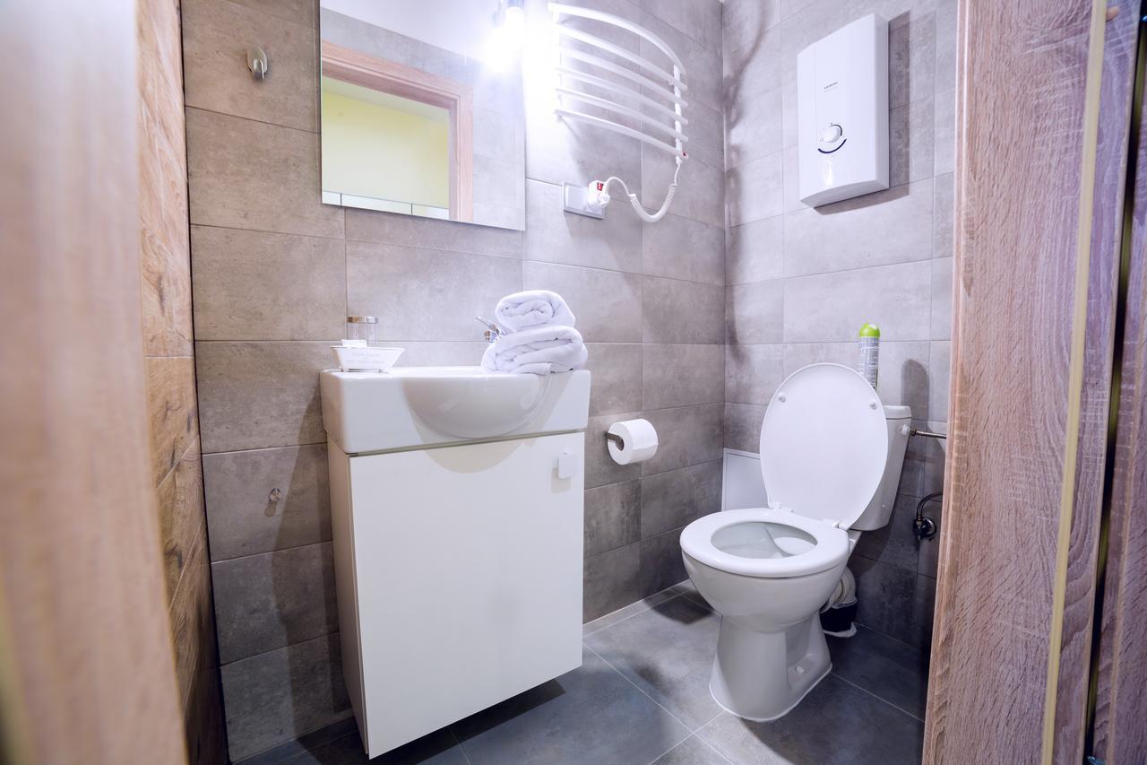 Apartamenty Centrum Пйотркув-Трибунальський Екстер'єр фото